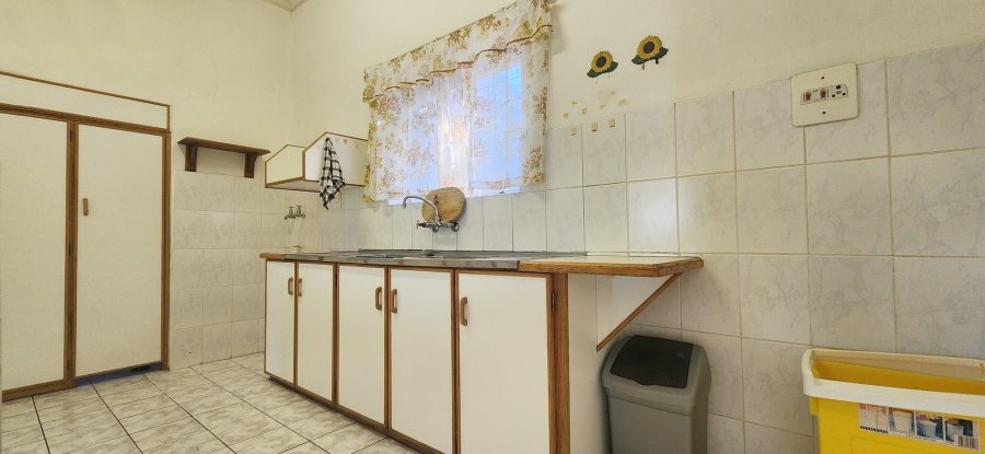 2 Bedroom Property for Sale in Bredasdorp Western Cape